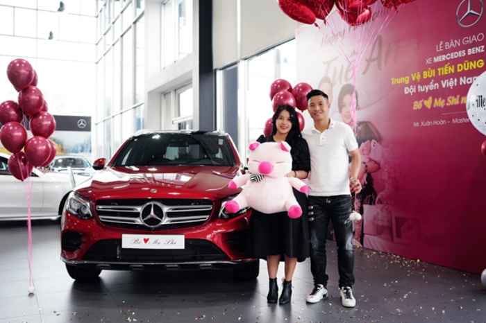 Giấc mơ thấy mình đi mua xe ô tô mới