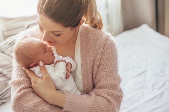 Mơ có người bế trẻ con theo mình cho biết sắp tới bạn sẽ gặp nhiều khó khăn