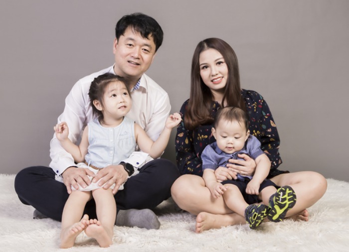 Mơ thấy chồng và con riêng trong nhà